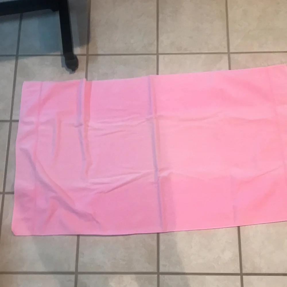 Towels Bundle of 6 Vintage Pink Bath Towels